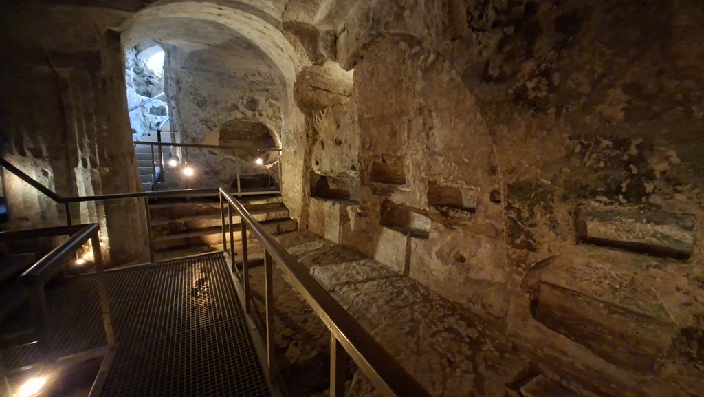 20250917 163820 (Copy)